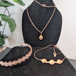 Rose Gold Jewelry set (3 pieces)